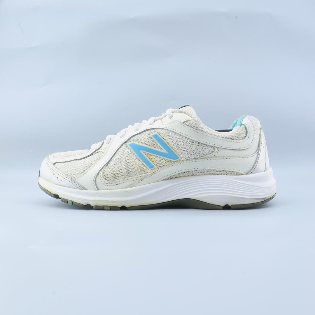 NEW BALANCE 496V2