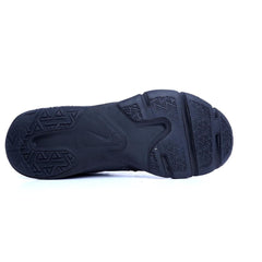 NIKE LEGEND ESSENTIAL 2