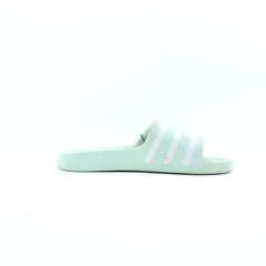 ADIDAS .
