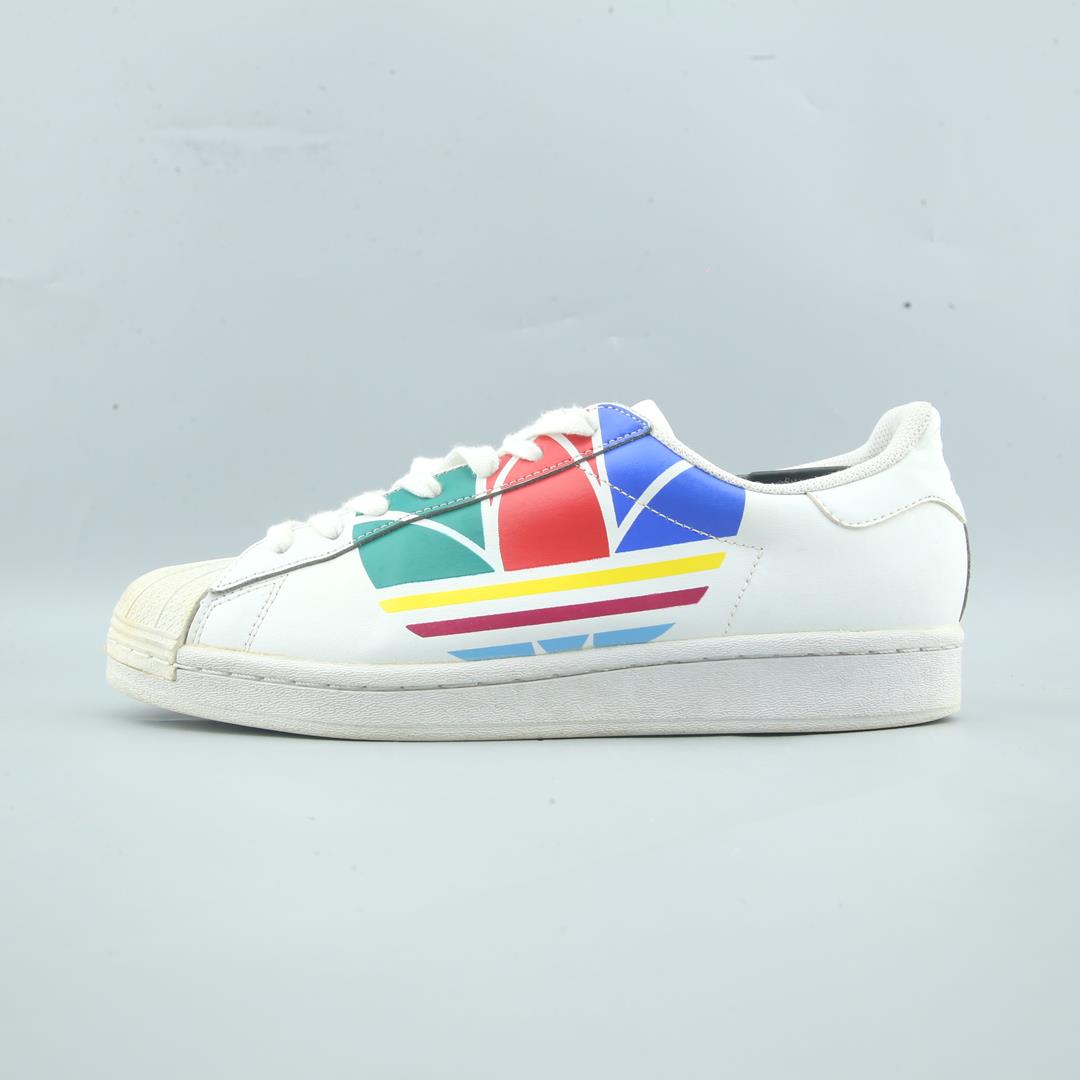 ADIDAS SUPERSTAR