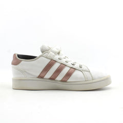 ADIDAS .