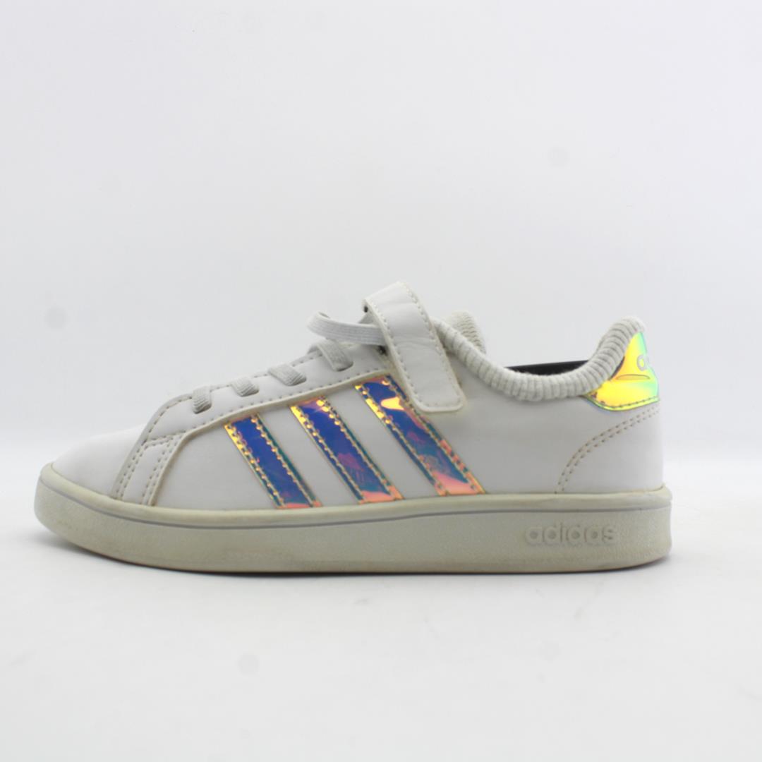 ADIDAS .