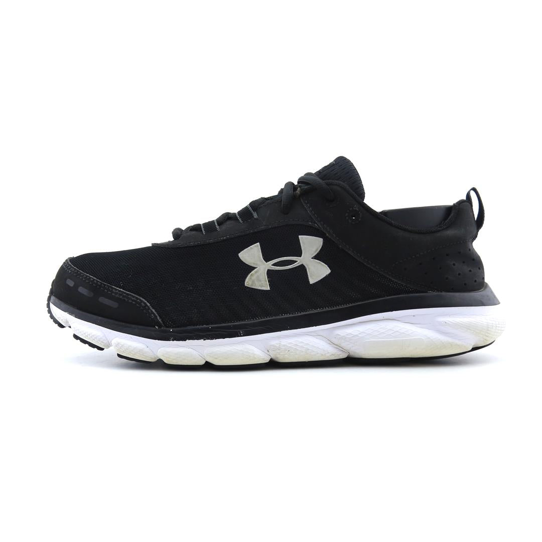 UNDER ARMOUR CHARGED ASSERT 8