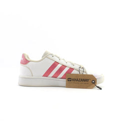 ADIDAS .