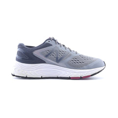 NEW BALANCE 840V4