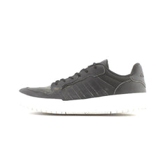 ADIDAS .