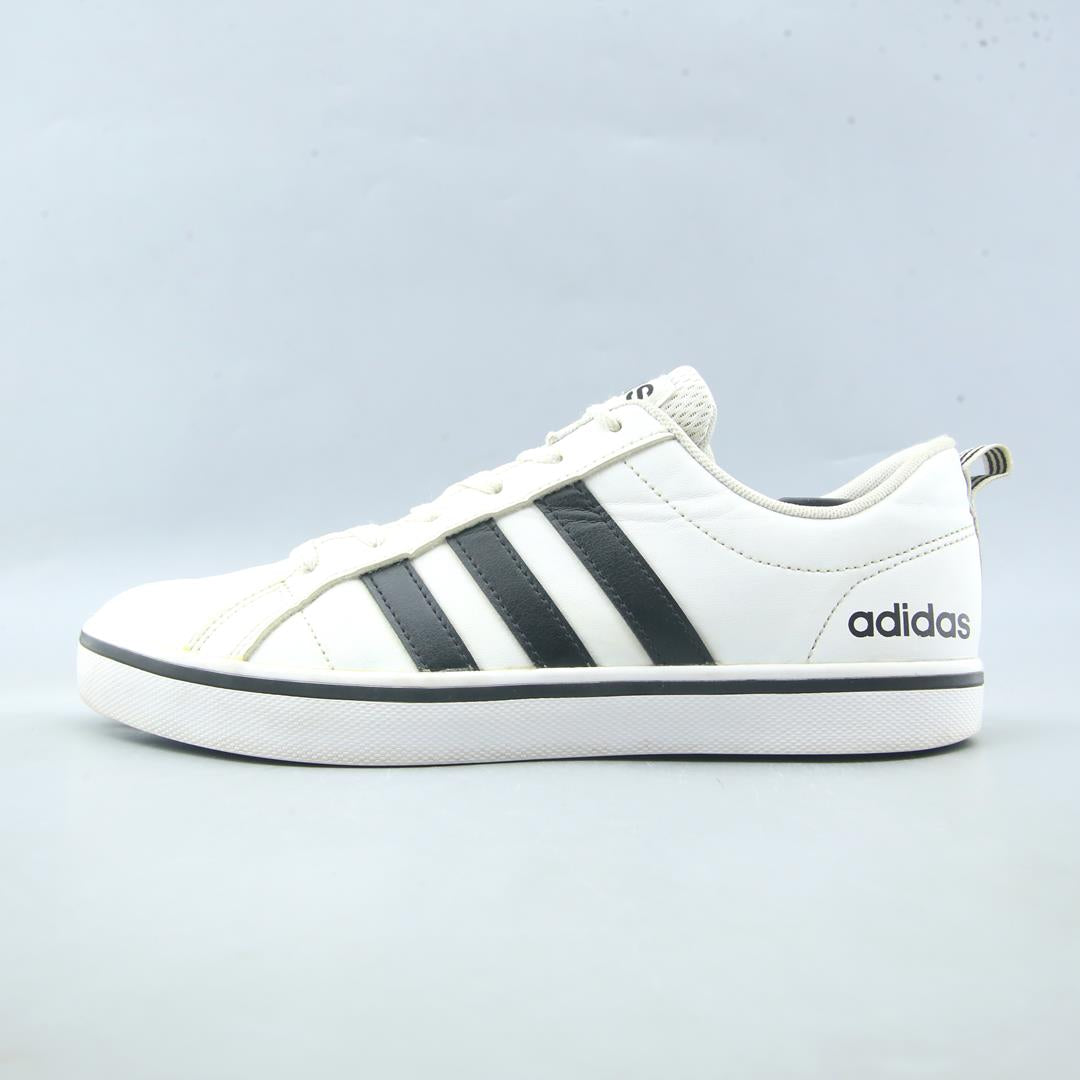 ADIDAS  PACE VS