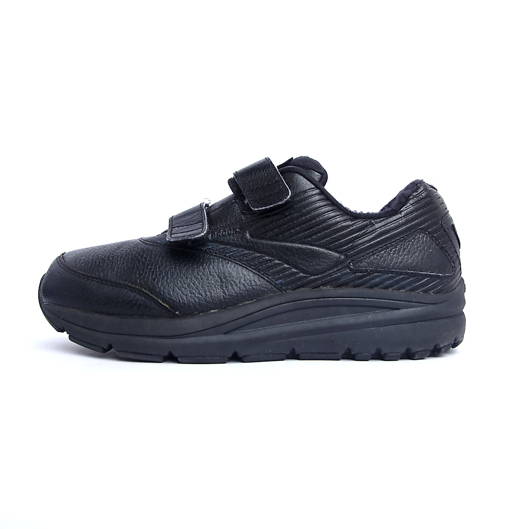 BROOKS ADDICTION WALKER