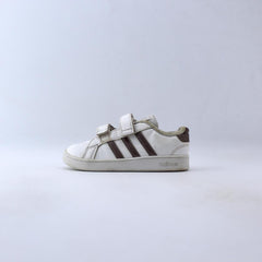 ADIDAS .