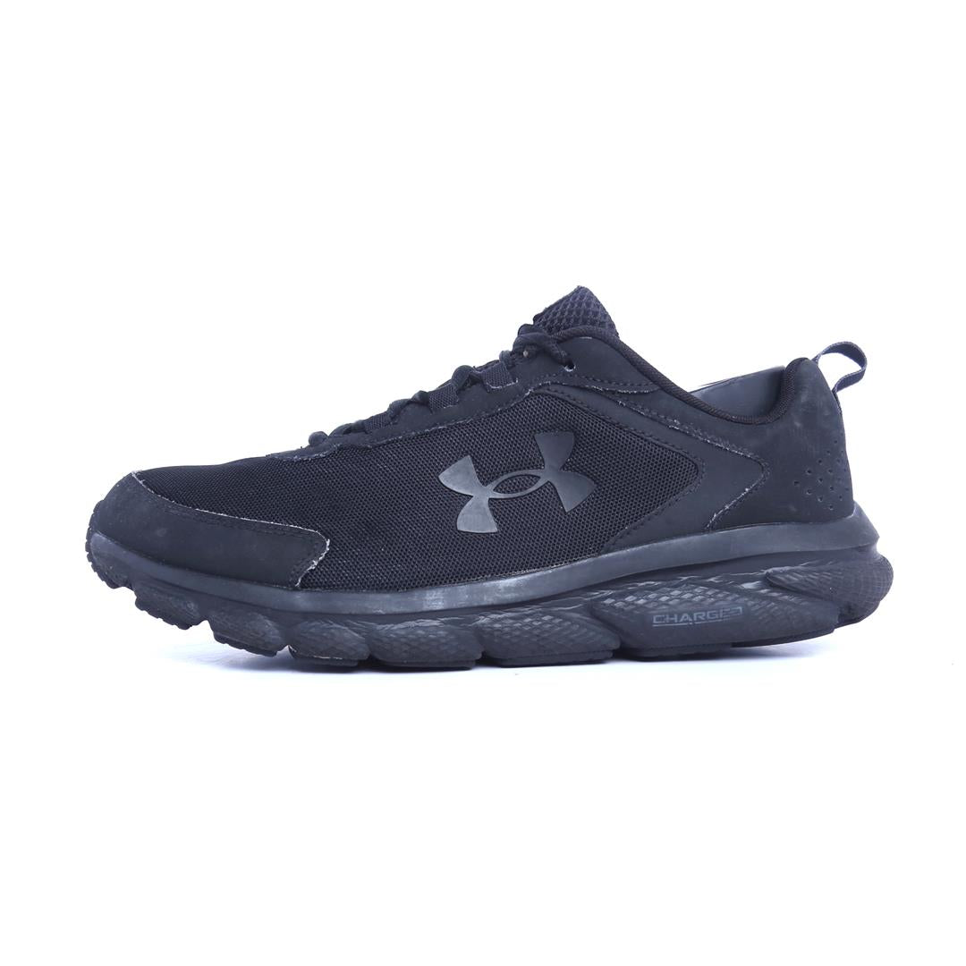 UNDER ARMOUR CHARGED ASSERT 10