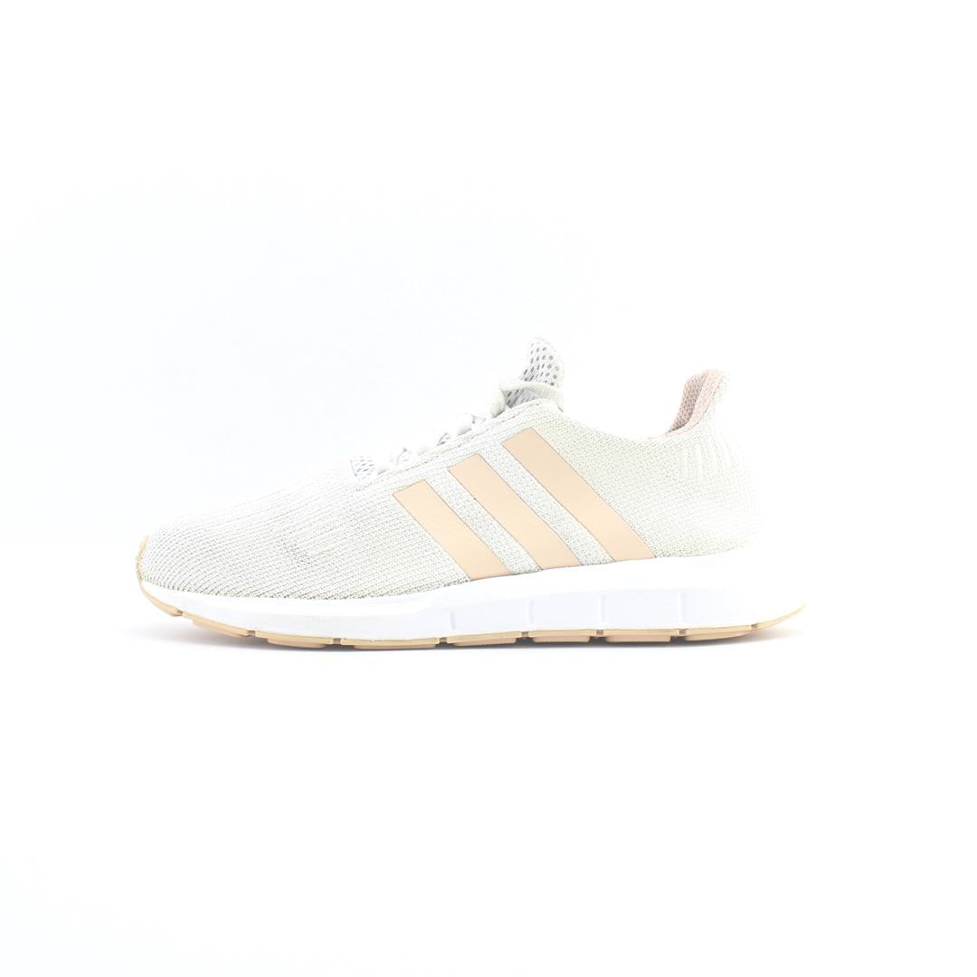 ADIDAS .