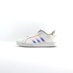 ADIDAS .