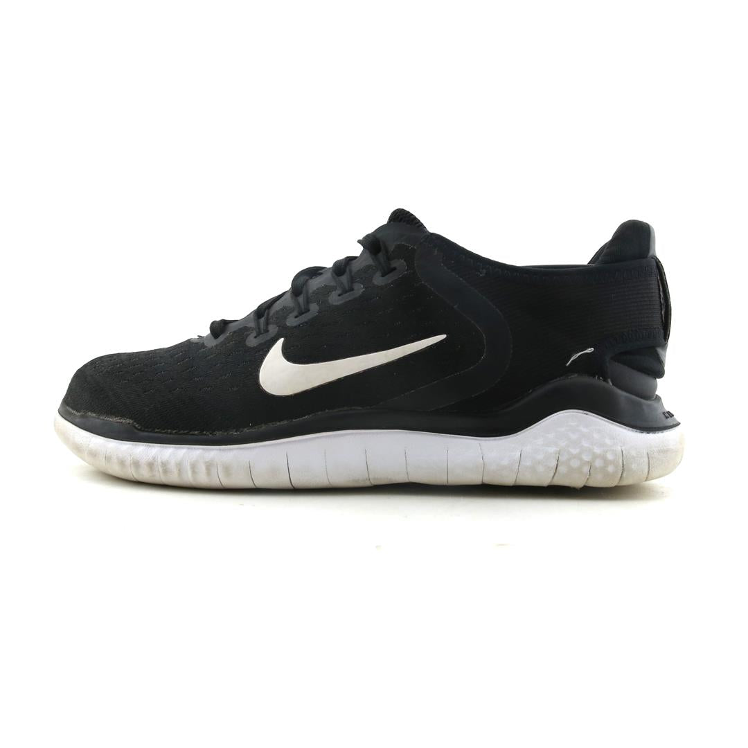 NIKE FREE RUN