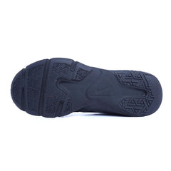 NIKE LEGEND ESSENTIAL 2
