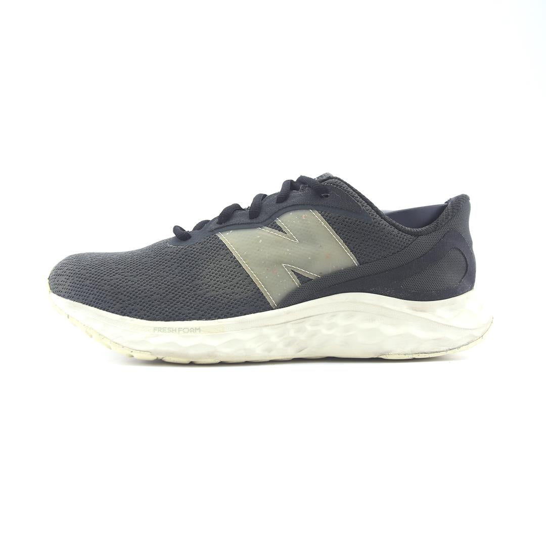 NEW BALANCE  FRESH FOAM ARISHI V4