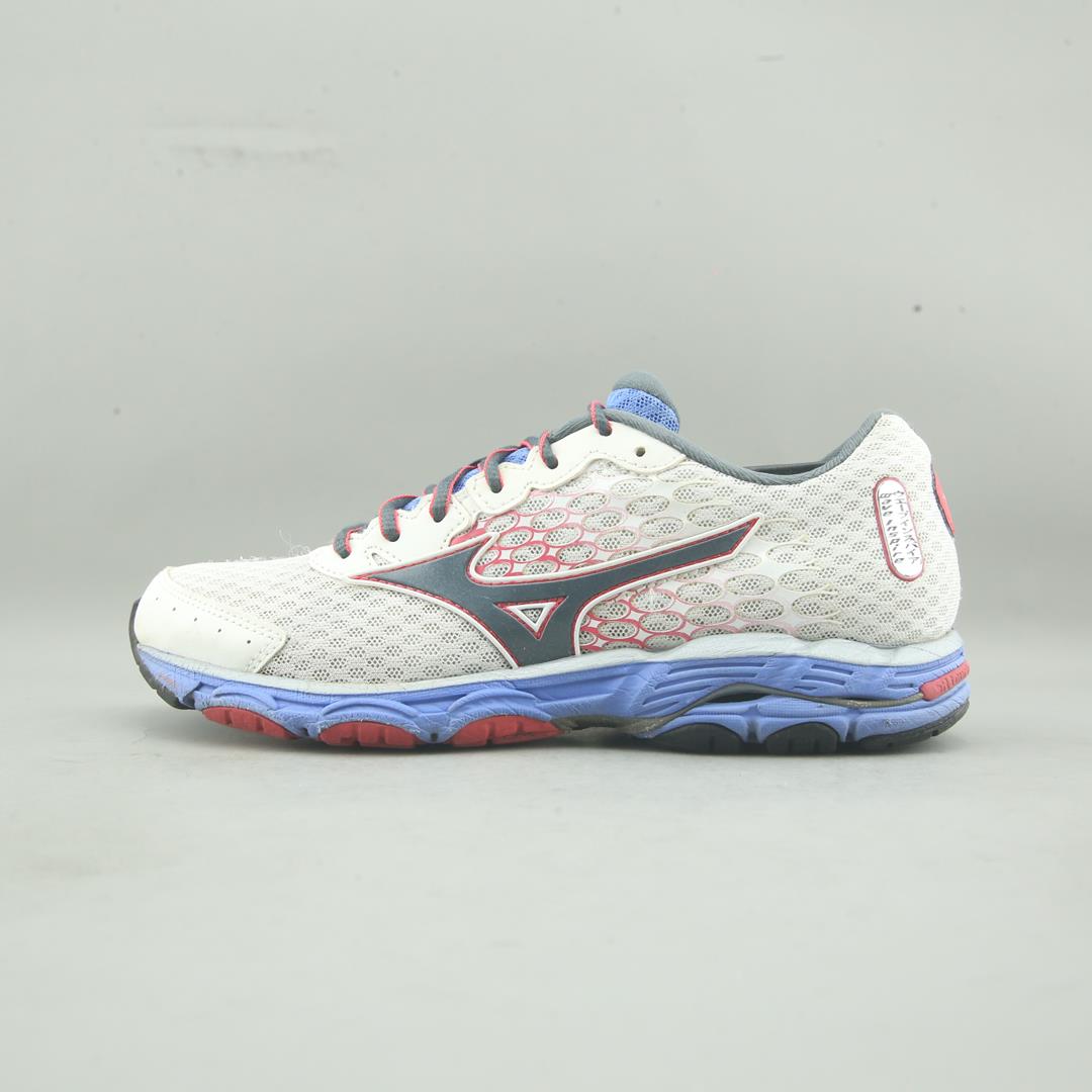 MIZUNO WAVE INSPIRE 11