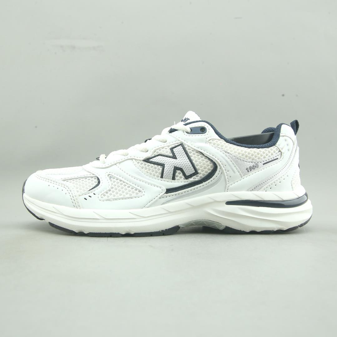 KELME  .