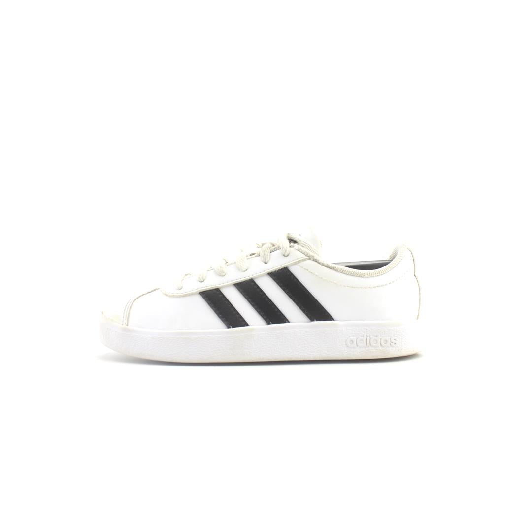 ADIDAS .