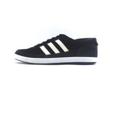 ADIDAS .