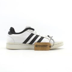 ADIDAS .