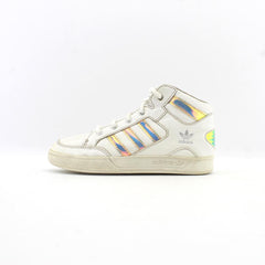 ADIDAS .
