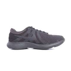 NIKE  REVOLUTION 4