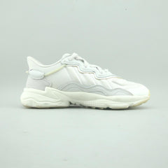 ADIDAS OZWEEGO