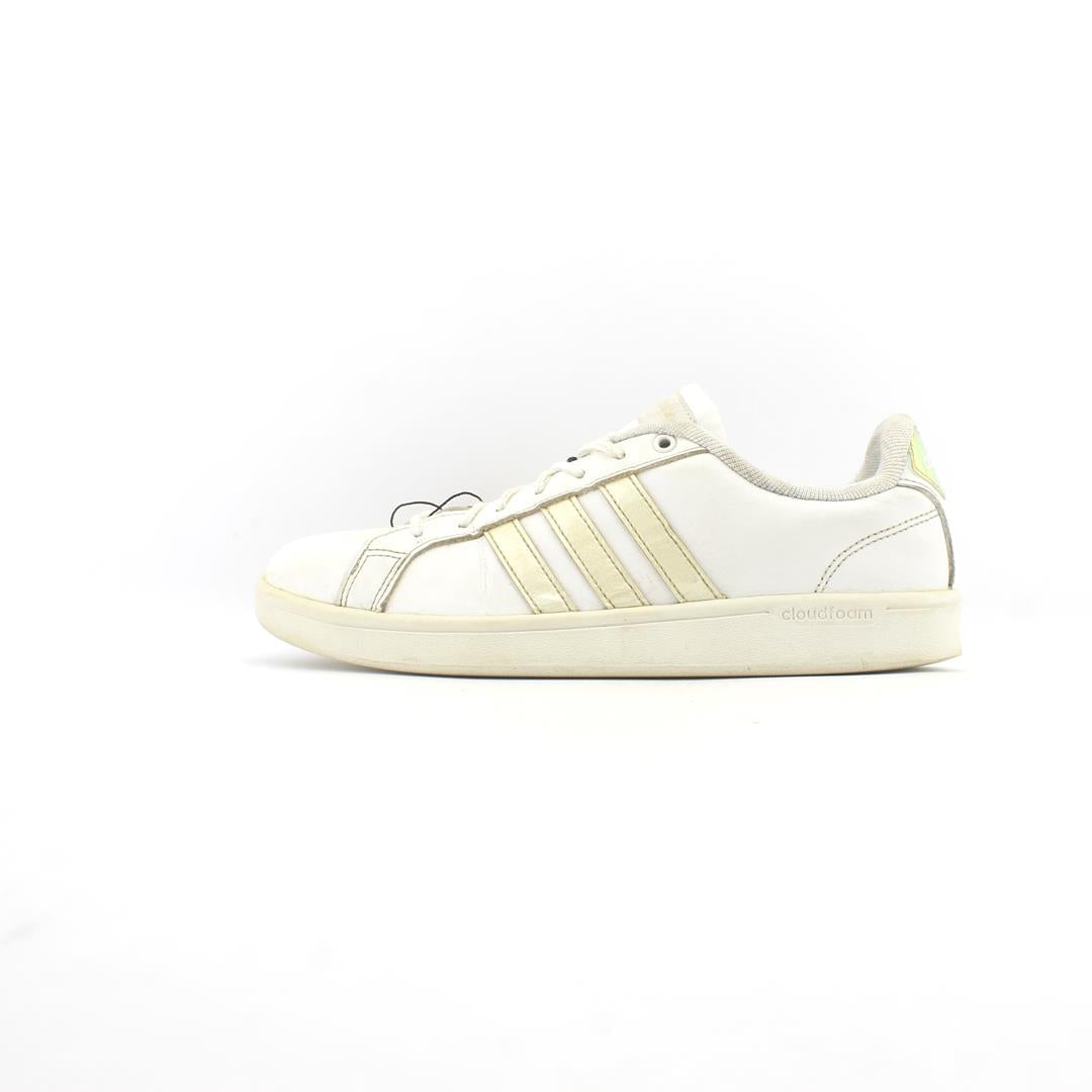 ADIDAS .
