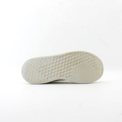 ADIDAS .