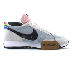 NIKE TAILWIND 79