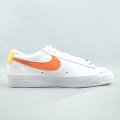 NIKE  BLAZER LOW '77