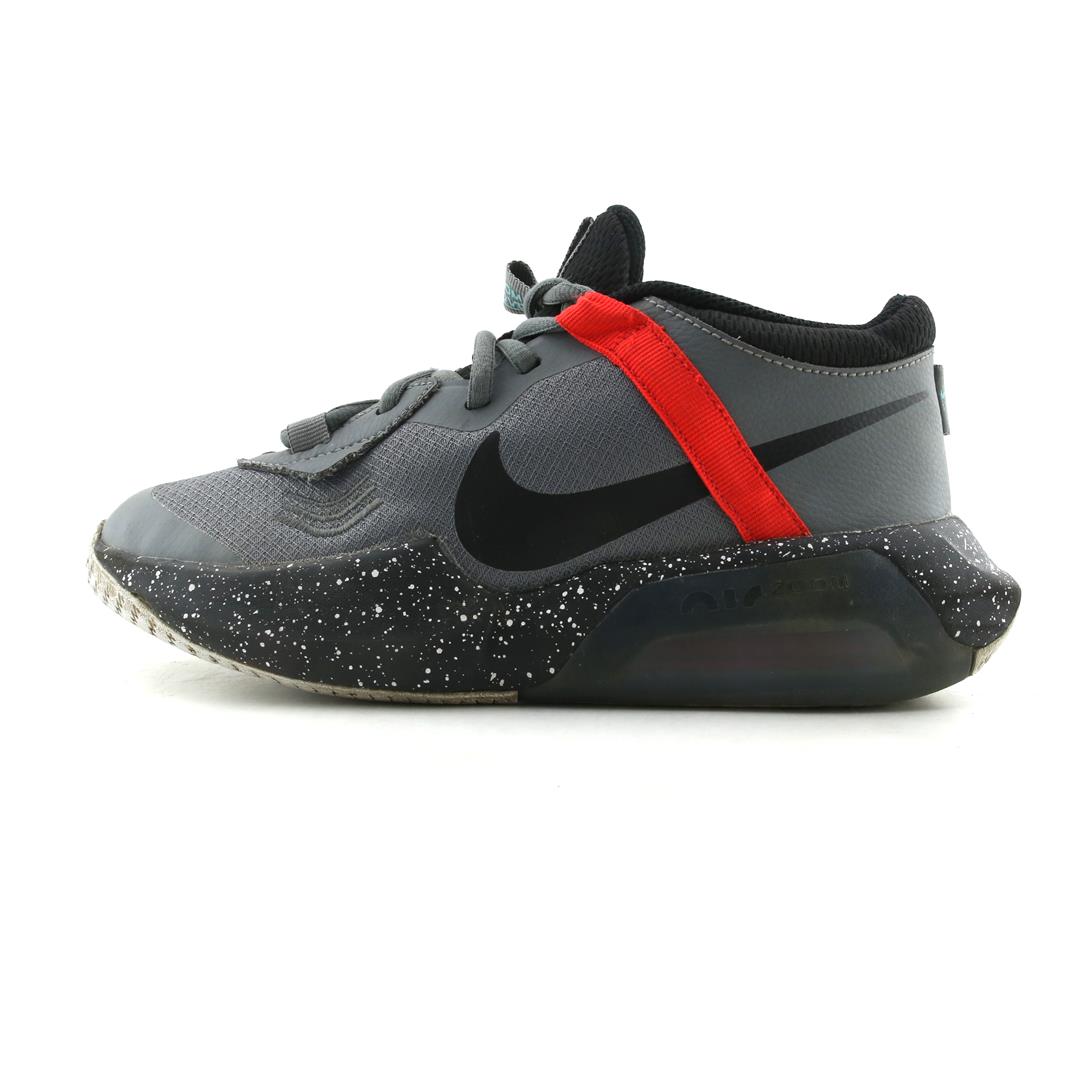 NIKE AIR ZOOM CROSSOVER