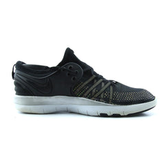 NIKE FREE TR 7
