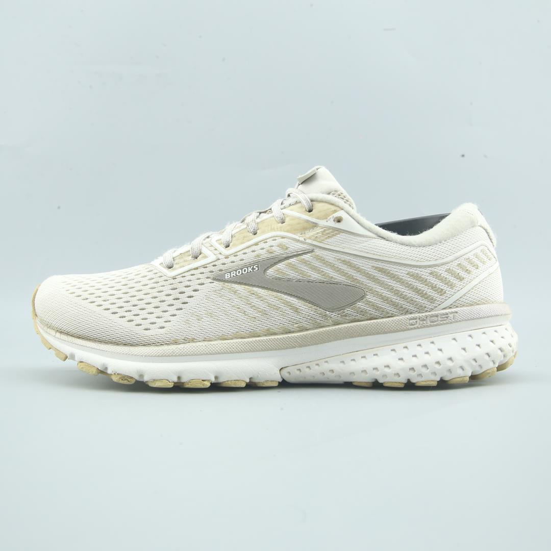 BROOKS GHOST 12