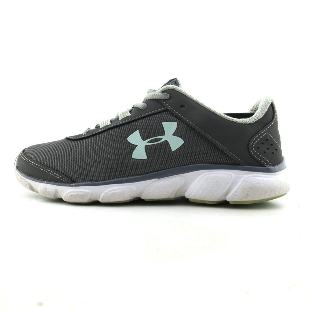 UNDER ARMOUR ASSERT 7