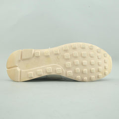 NIKE INTERNATIONALIST